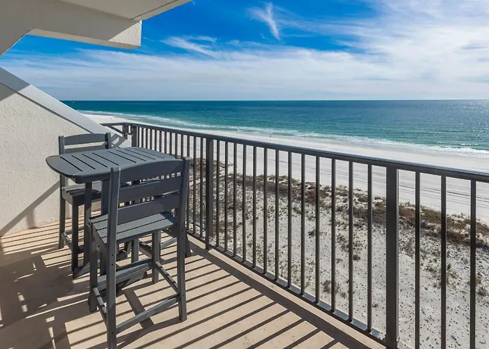 Apartment Island Winds West 872