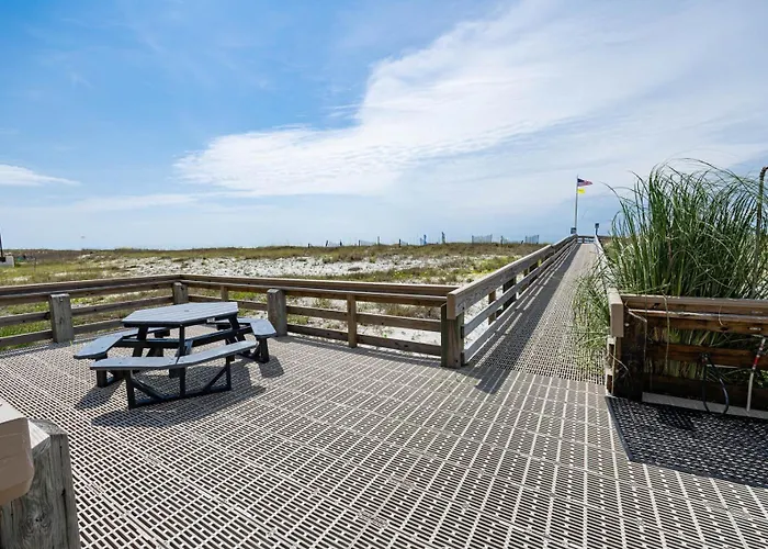 Apartment Island Winds West 872 *